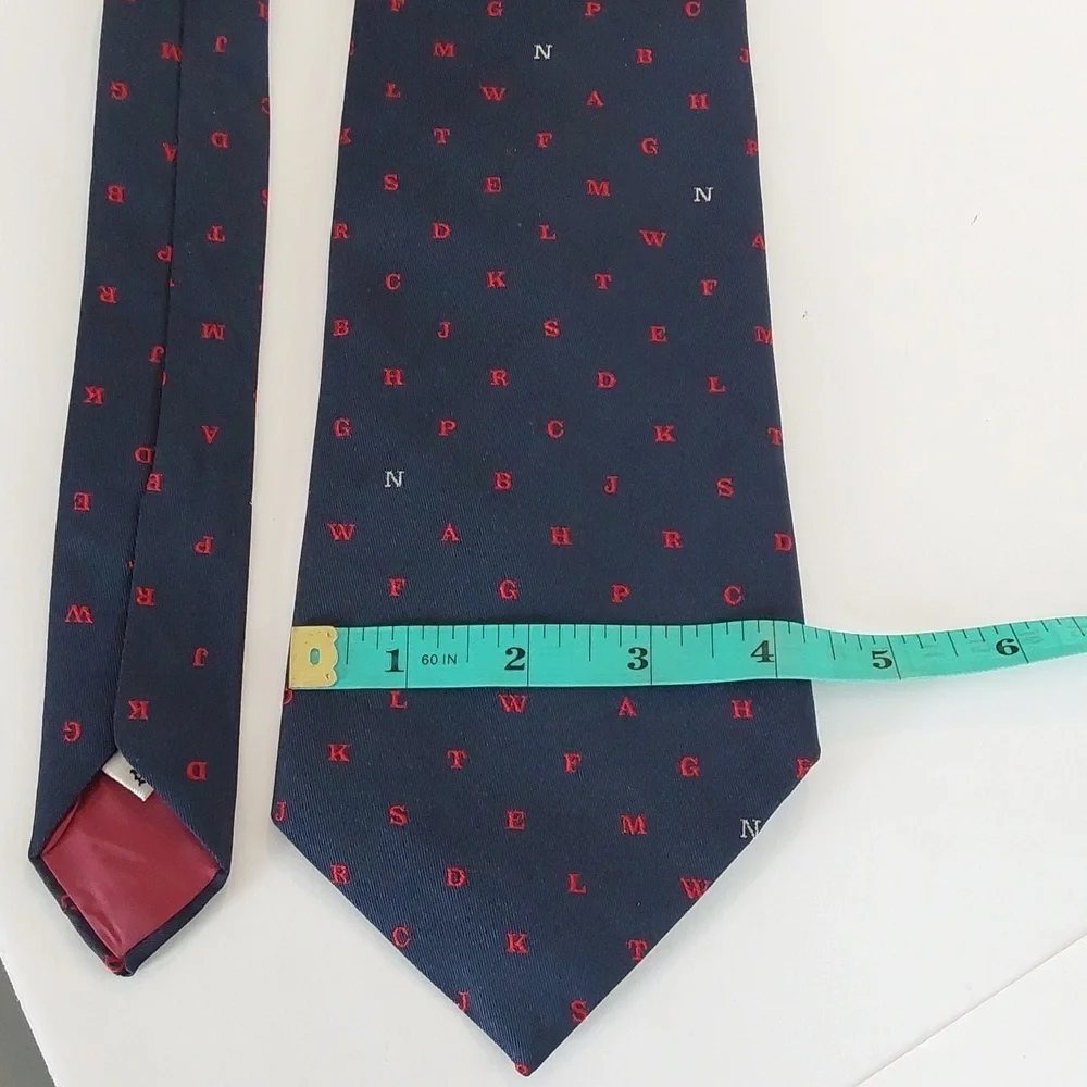 I.Magnin Men's Navy and Red Logo Tie SILK Formal Business Luxury Sz.56'